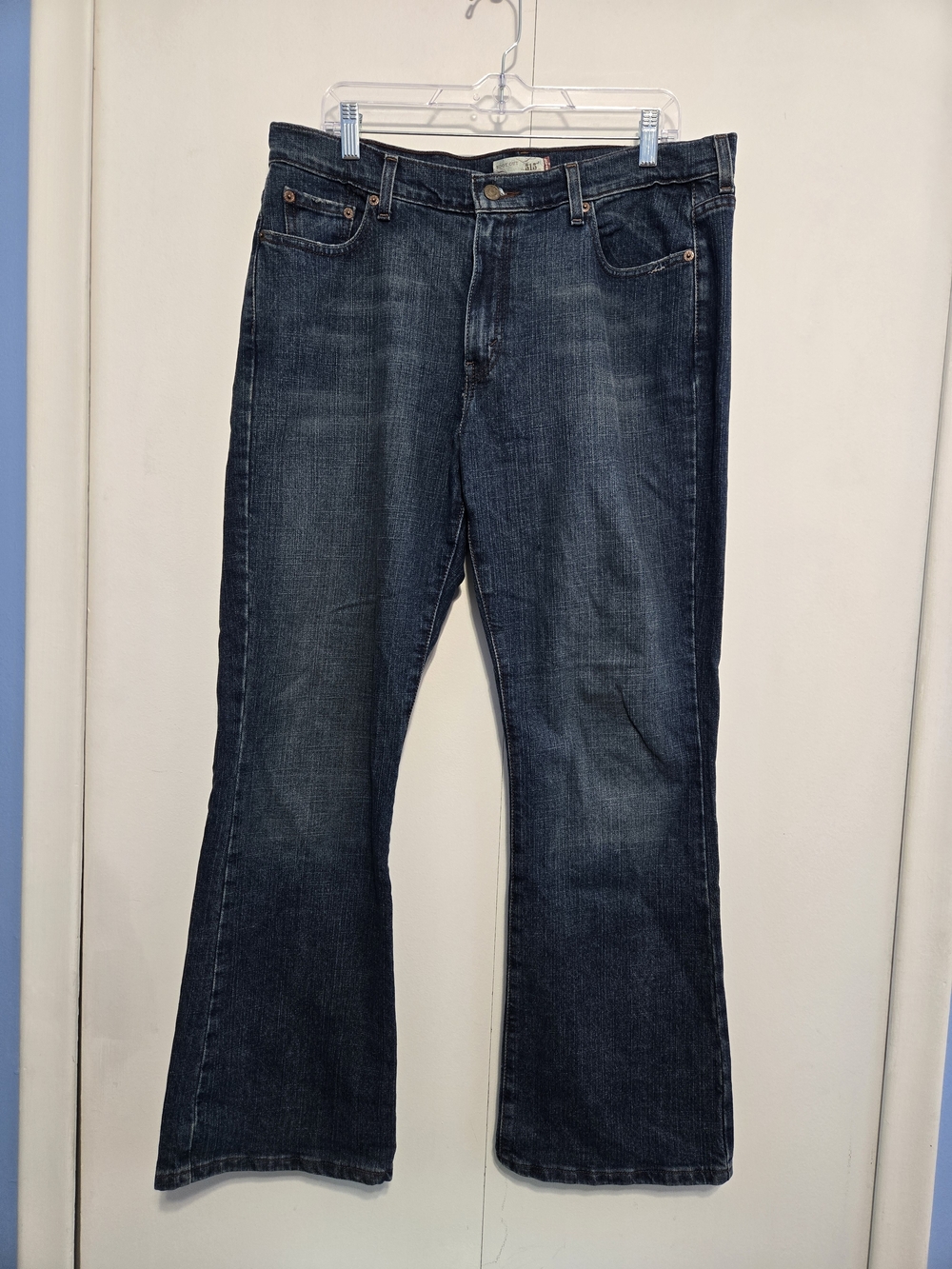 Levi's 515 Boot Cut Jeans Women's 14 Medium‎ Wash Stretch 32 Inseam